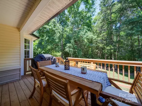Exterior - 1237 Pressley Downs Dr, Concord, NC 28025 photo 7 of 8