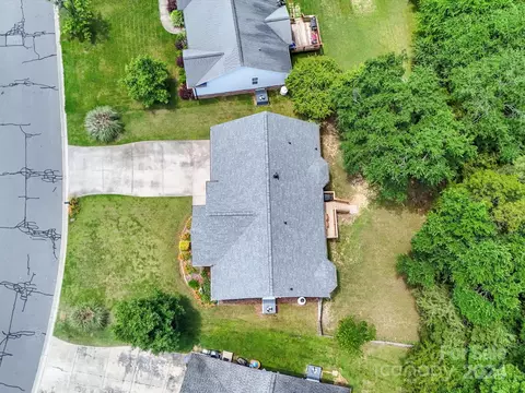 View/Area - 1237 Pressley Downs Dr, Concord, NC 28025 photo 2 of 4