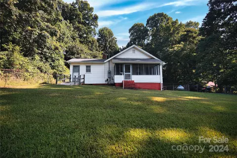 510 Cramerton Rd, Gastonia, NC 28056