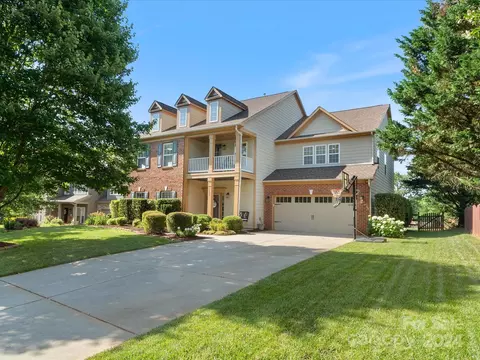 5602 Shenandoah Dr, Waxhaw, NC 28173