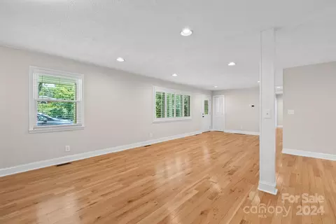 Living - 7 Forge Dr, Mills River, NC 28759 photo 2 of 6