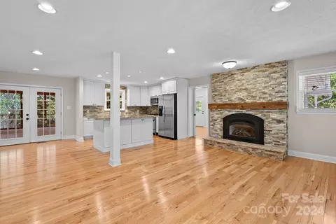 Living - 7 Forge Dr, Mills River, NC 28759 photo 4 of 6