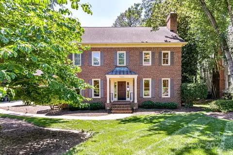 7324 St Clair Dr, Charlotte, NC 28270