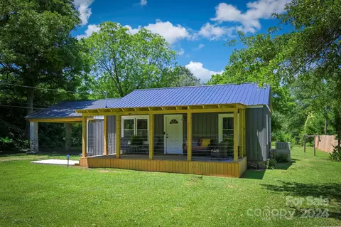 6366 Richburg Rd, Great Falls, SC 29055