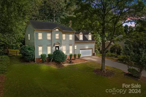 10012 Katelyn Dr, Charlotte, NC 28269