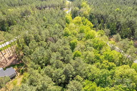 6463 Chimney Bluff Rd, Lancaster, SC 29720 photo 14