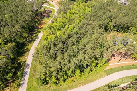6463 Chimney Bluff Rd, Lancaster, SC 29720 photo 3