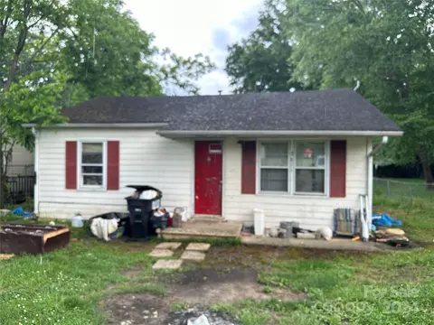 2611 Davis Park Rd, Gastonia, NC 28052