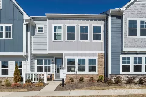 5919 Wetlands Aly, Charlotte, NC 28215