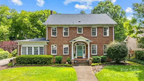 1521 E Morehead St, Charlotte, NC 28207