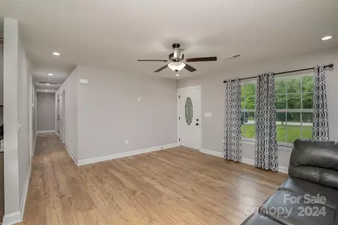 Entry Way - 2426 Cane Mill Rd, Lancaster, SC 29720 photo 1 of 1