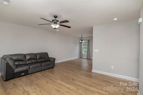 Living - 2426 Cane Mill Rd, Lancaster, SC 29720 photo 1 of 2