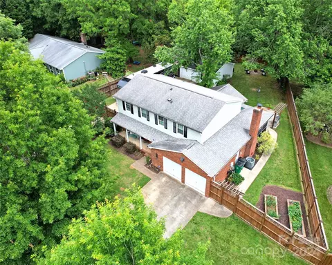 5801 Tillery Dr, Charlotte, NC 28226