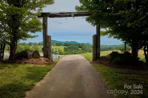 1324 Mcentire Rd, Rutherfordton, NC 28139