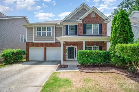 603 Marthas View Dr, Huntersville, NC 28078