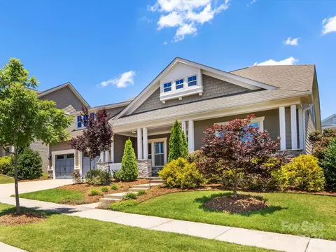 1413 Kayak Ct, Fort Mill, SC 29708