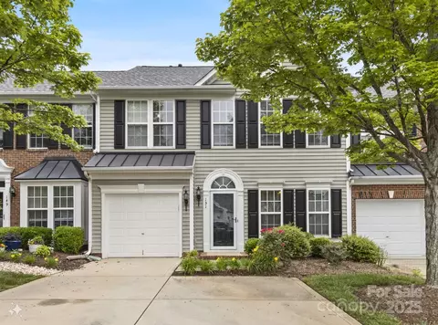 151 Snead Rd, Fort Mill, SC 29715
