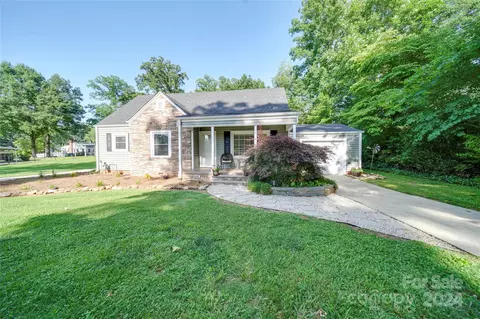 810 5th St, Albemarle, NC 28001