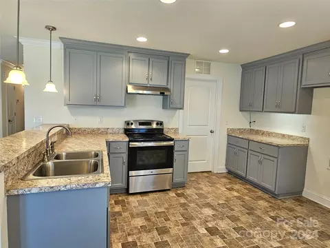 214 Broad St, Locust, NC 28097 photo 8