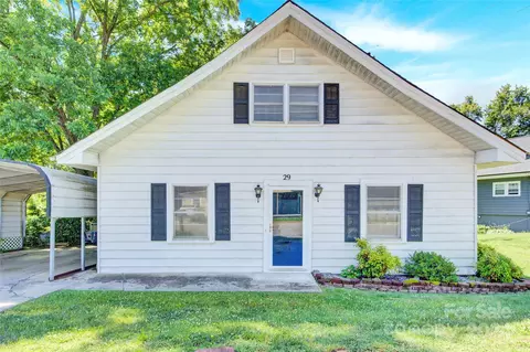29 Pearl St, Granite Falls, NC 28630
