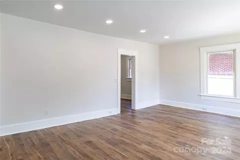 206 E Steele St, Salisbury, NC 28144 photo 8