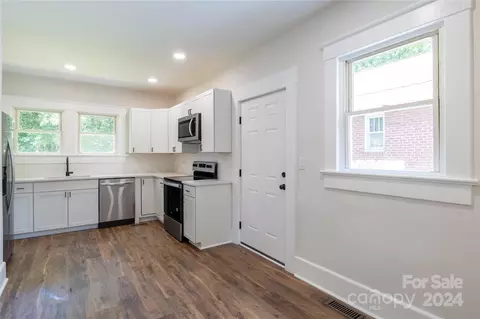 206 E Steele St, Salisbury, NC 28144 photo 5