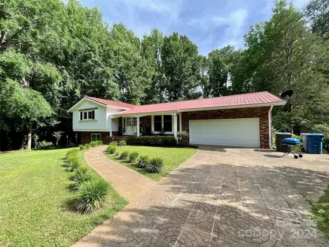 1323 Larchmont L4 Pl #L4, Salisbury, NC 28144