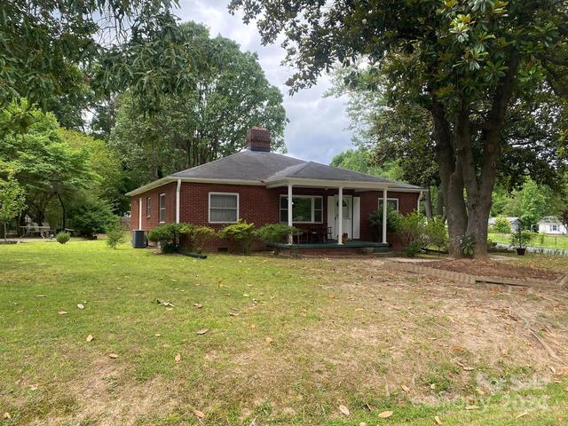 1043 Mclain Rd, Kannapolis, NC 28083