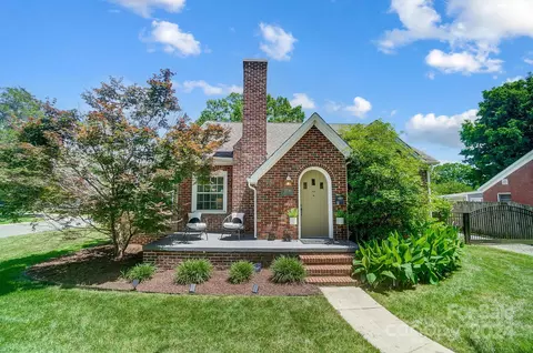 1516 Richland Dr, Charlotte, NC 28205