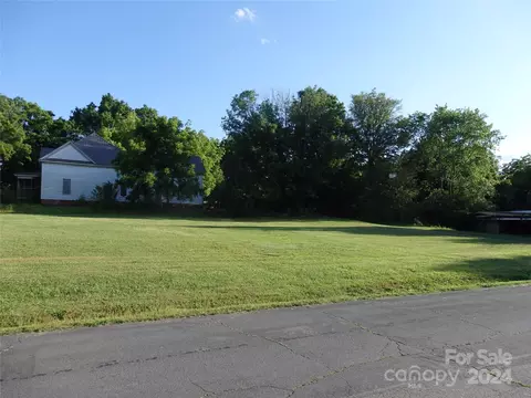 Other - 348 Daniel St, Denton, NC 27239 photo 3 of 4