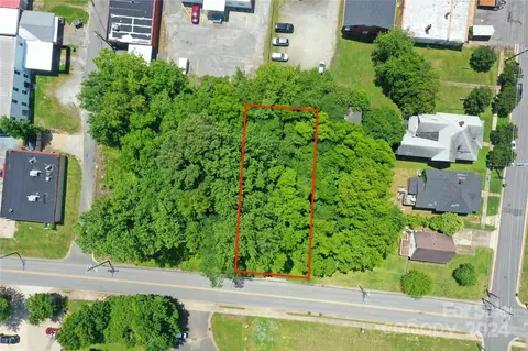 3 Rd St, Spencer, NC 28159