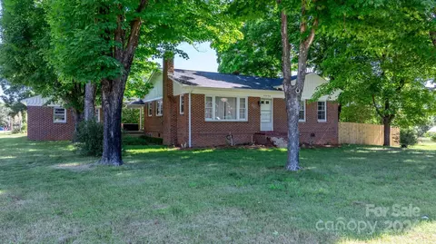 4954 Camp St, Conover, NC 28613 photo 24