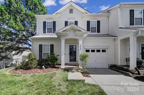 3040 Priory Ridge Dr, Fort Mill, SC 29707