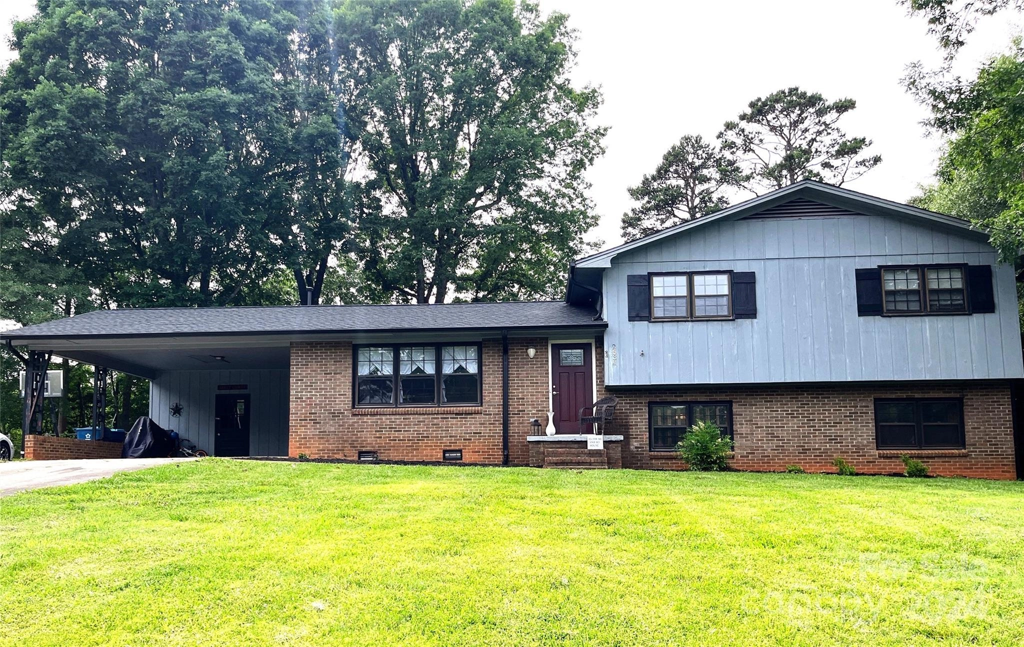 2531 30th St Ne Dr NE  