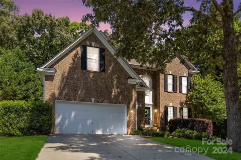3009 Linstead Dr, Indian Trail, NC 28079