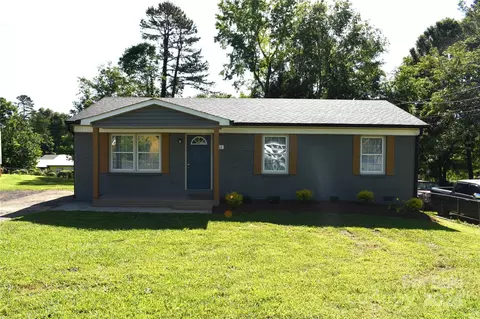 660 Kilborne Dr, Gastonia, NC 28052