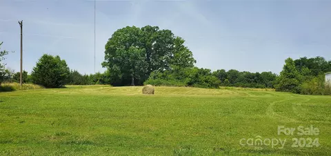 16730 Dooley Rd, Cleveland, NC 27013