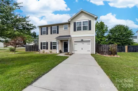 107 Spring Meadows Dr, Lincolnton, NC 28092