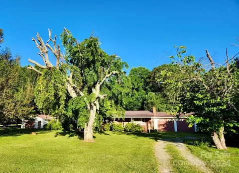 410 Wetmore Rd, Woodleaf, NC 27054