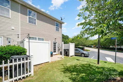 1912 Travertine Ln, Fort Mill, SC 29708 photo 20