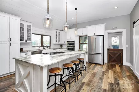 Kitchen - 13520 Rocky River E Rd E, Davidson, NC 28036 photo 4 of 6