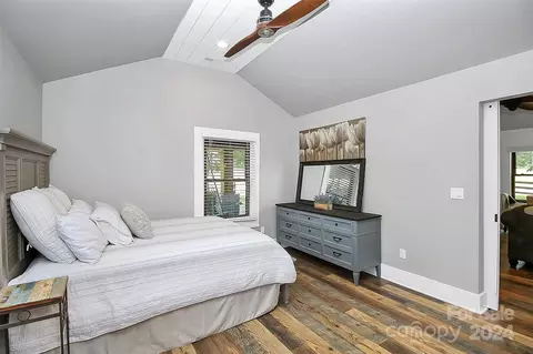Bedroom - 13520 Rocky River E Rd E, Davidson, NC 28036 photo 2 of 5