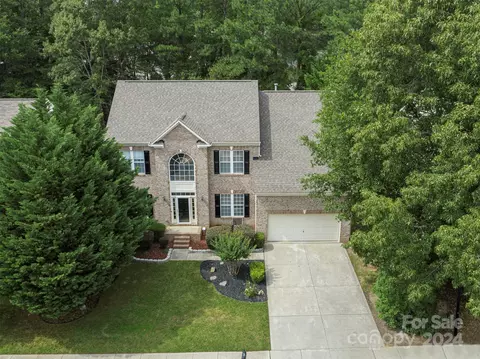 1312 Shimmer Light Cir, Rock Hill, SC 29732