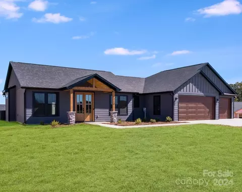 32528 Buchanan Ln, Albemarle, NC 28001