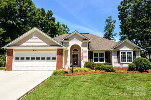 2021 Olde Towne Dr, Monroe, NC 28110