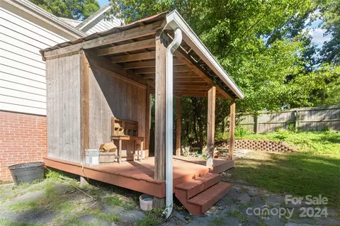 Exterior - 701 Lancaster Ave, Monroe, NC 28112 photo 3 of 3