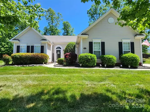 311 Pine Lake Dr, Monroe, NC 28110