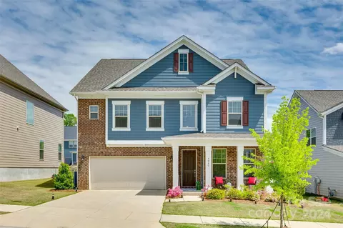 5040 Kettering Ave, Fort Mill, SC 29715