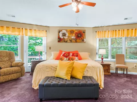 Bedroom - 19 Winter Ln, Clyde, NC 28721 photo 2 of 6