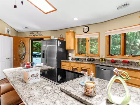 Kitchen - 19 Winter Ln, Clyde, NC 28721 photo 2 of 4